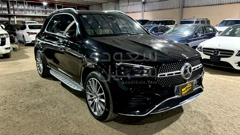 2024 مرسيدس - بنز جي إل إي 450