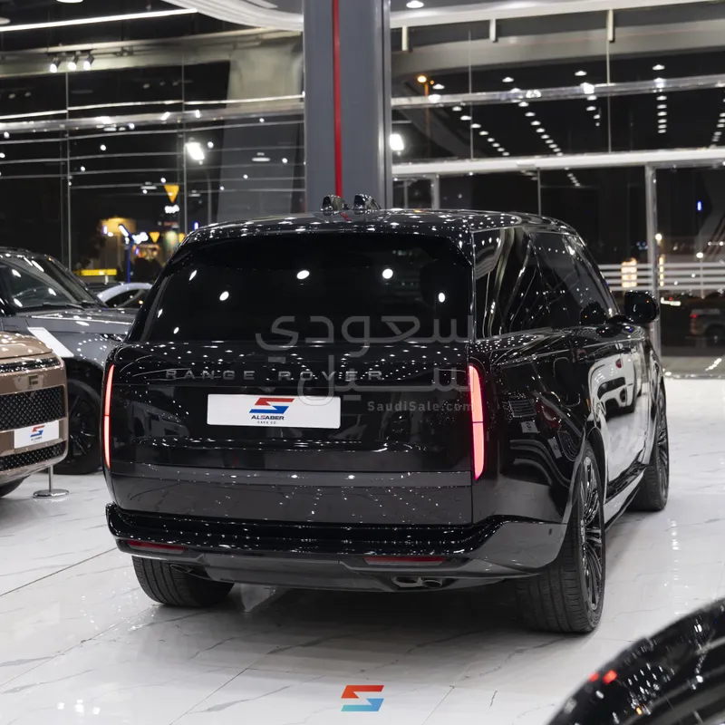 2025 لاند روفر رينج روفر بلاك اديشن