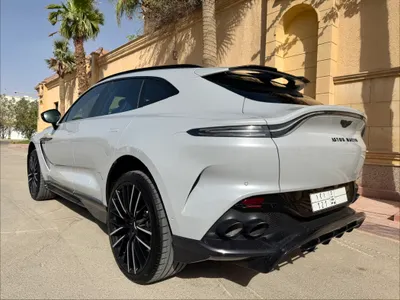 2024 استون مارتن دي بي اكس 707