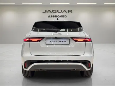 2024 جاكوار اف-بيس ار دايناميك