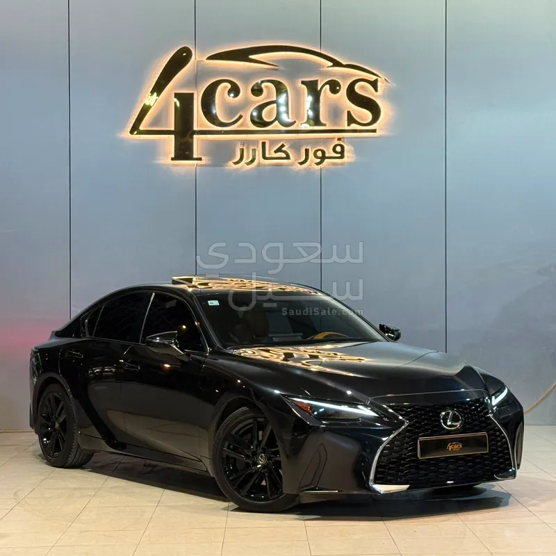 2023 لكزس آي إس 350