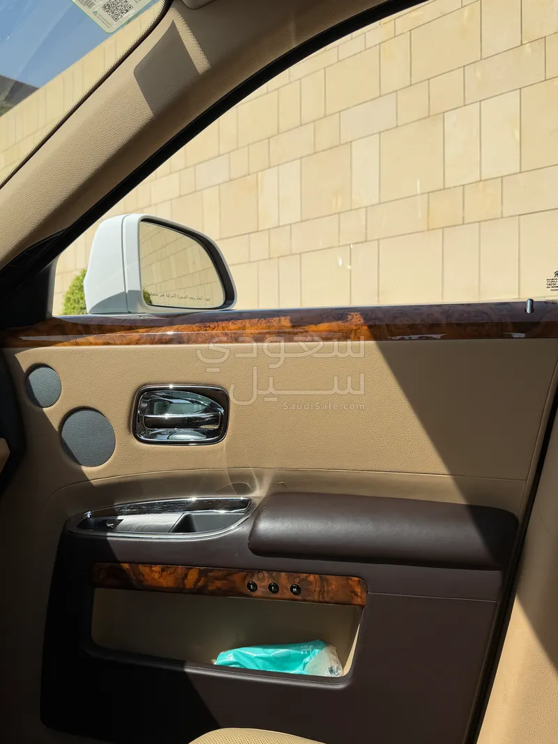 2013 رولز رويس قوست
