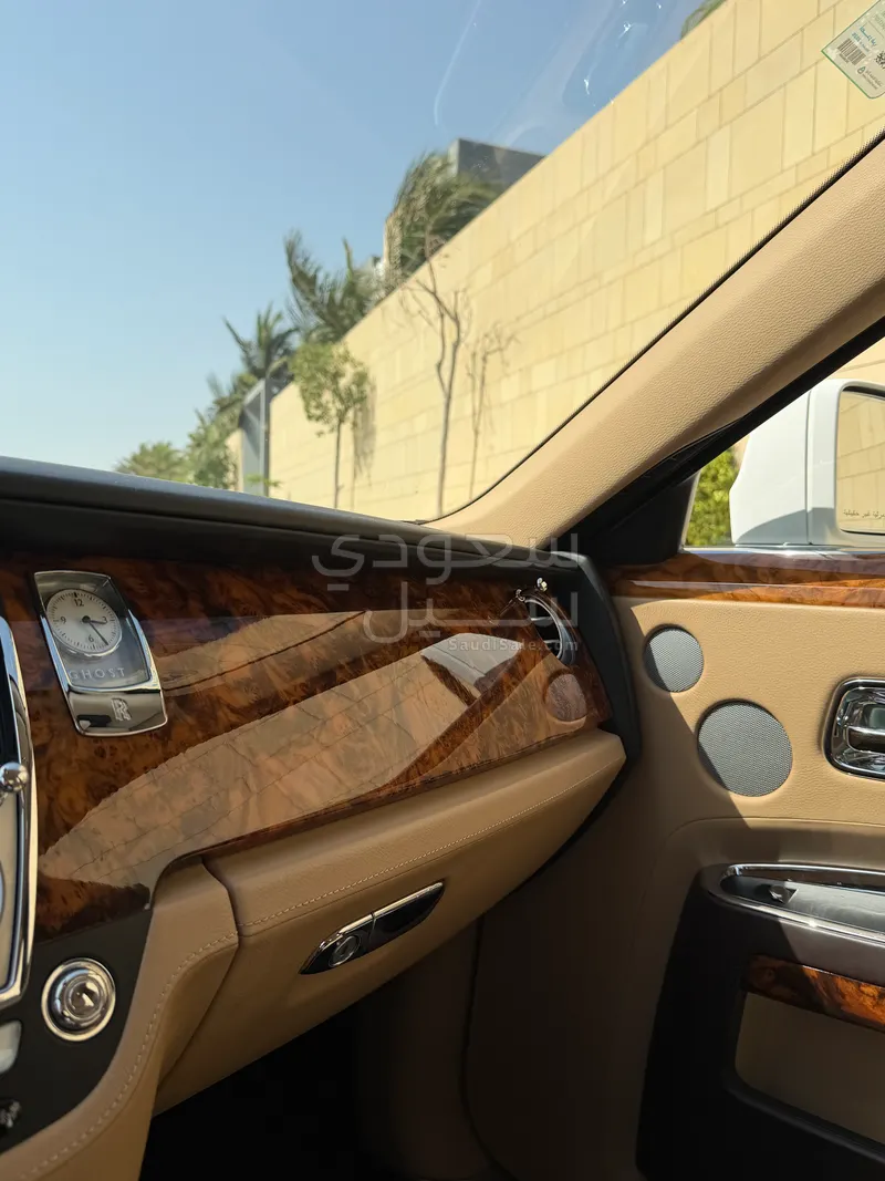 2013 رولز رويس قوست