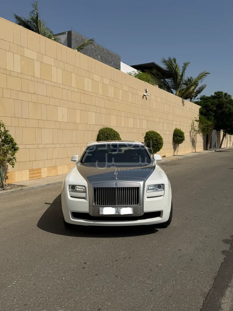 2013 رولز رويس قوست