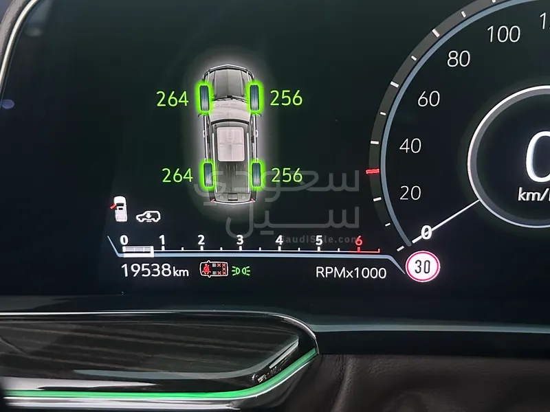 2024 كاديلاك اسكاليد بلاتينيوم