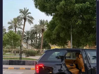 2015 لاند روفر رينج روفر فوج ان اي
