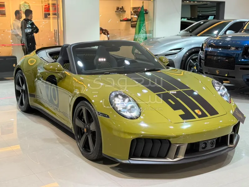 2026 بورش 911 كاريرا كابريوليه