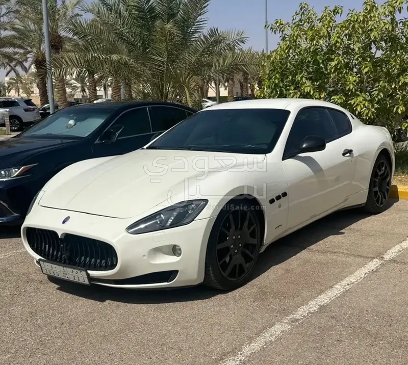 2013 مازيراتي جرانتوريزمو