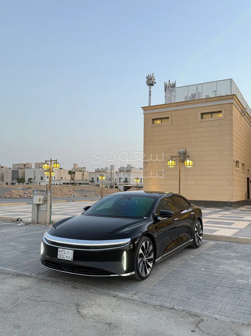 2024 لوسيد اير تورينج