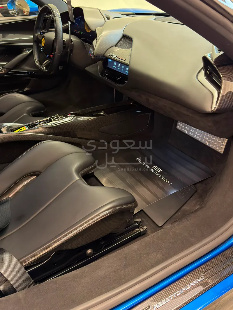 2020 فيراري اس اف 90 سترادالي