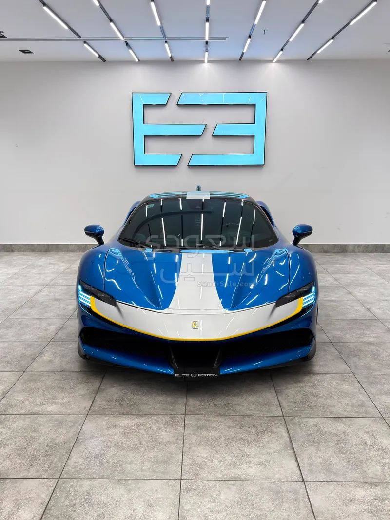 2020 فيراري اس اف 90 سترادالي