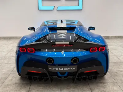2020 فيراري اس اف 90 سترادالي