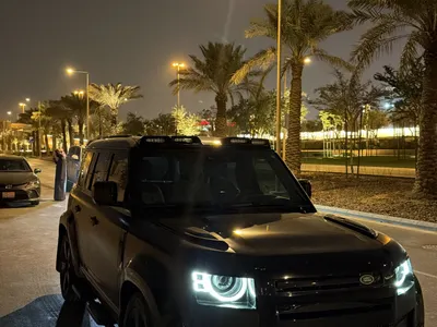 2025 لاند روفر ديفيندر اكس 110