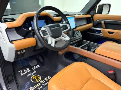 2024 لاند روفر ديفيندر 90