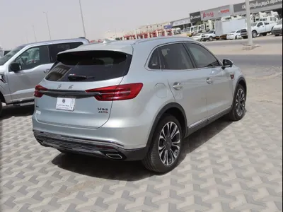 2022 هونشي اتش اس 5