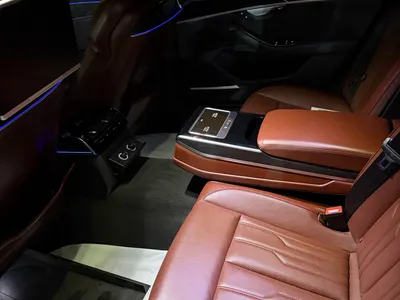 2018 اودي اي 8 ال 55تي اف اس أي