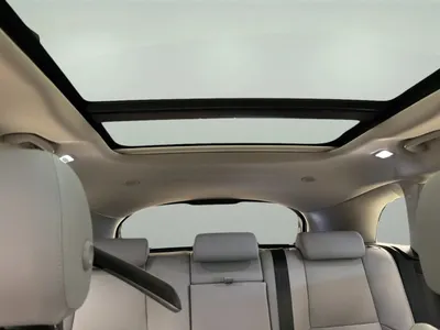 2025 لاند روفر رينج روفر فيلار اس اي