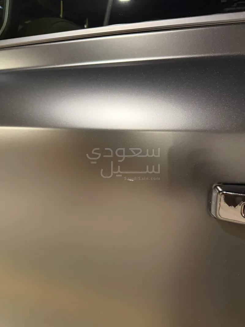 2025 لاند روفر ديفيندر 110 اكس داينمك