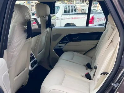 2026 لاند روفر رينج روفر اتش اس اي