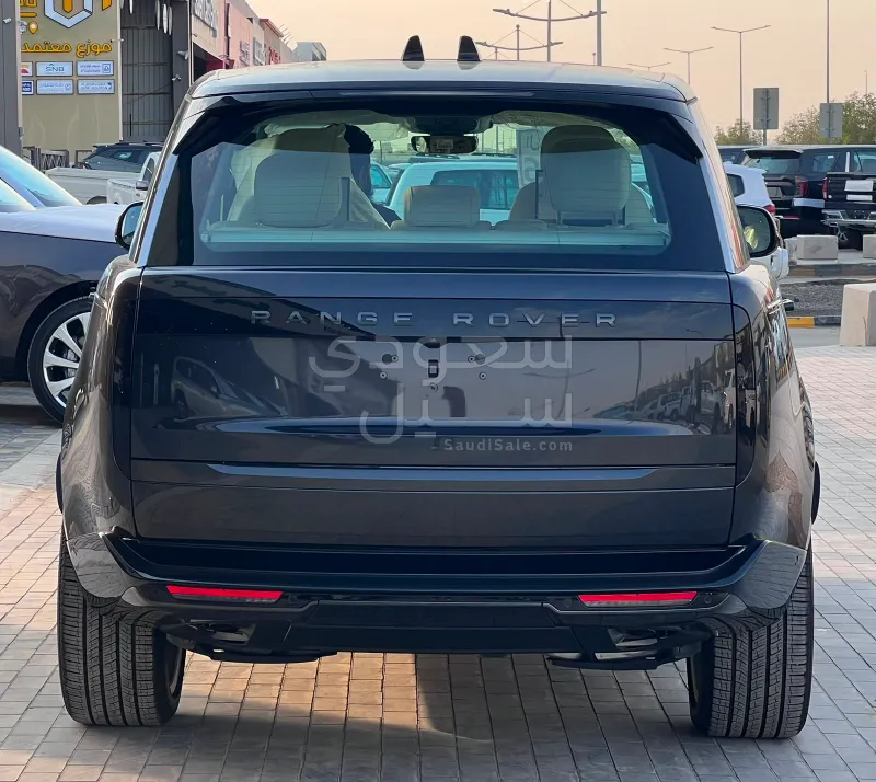 2026 لاند روفر رينج روفر اتش اس اي