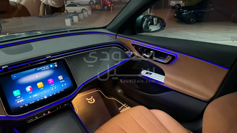 2025 مرسيدس - بنز إي 200