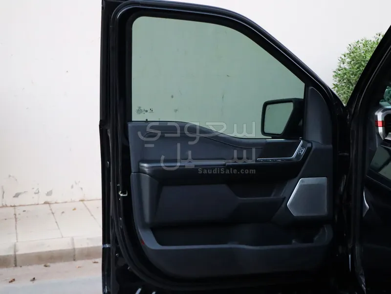 2021 فورد اف 150 رابتور
