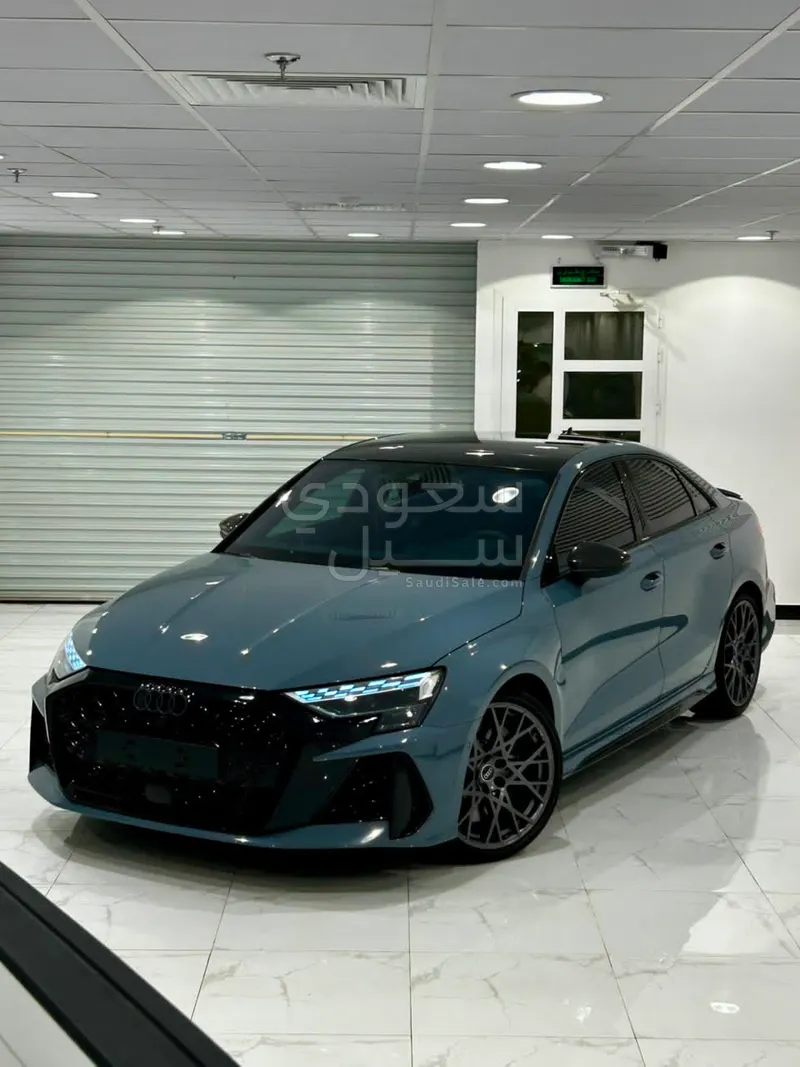 2025 اودي ار اس 3