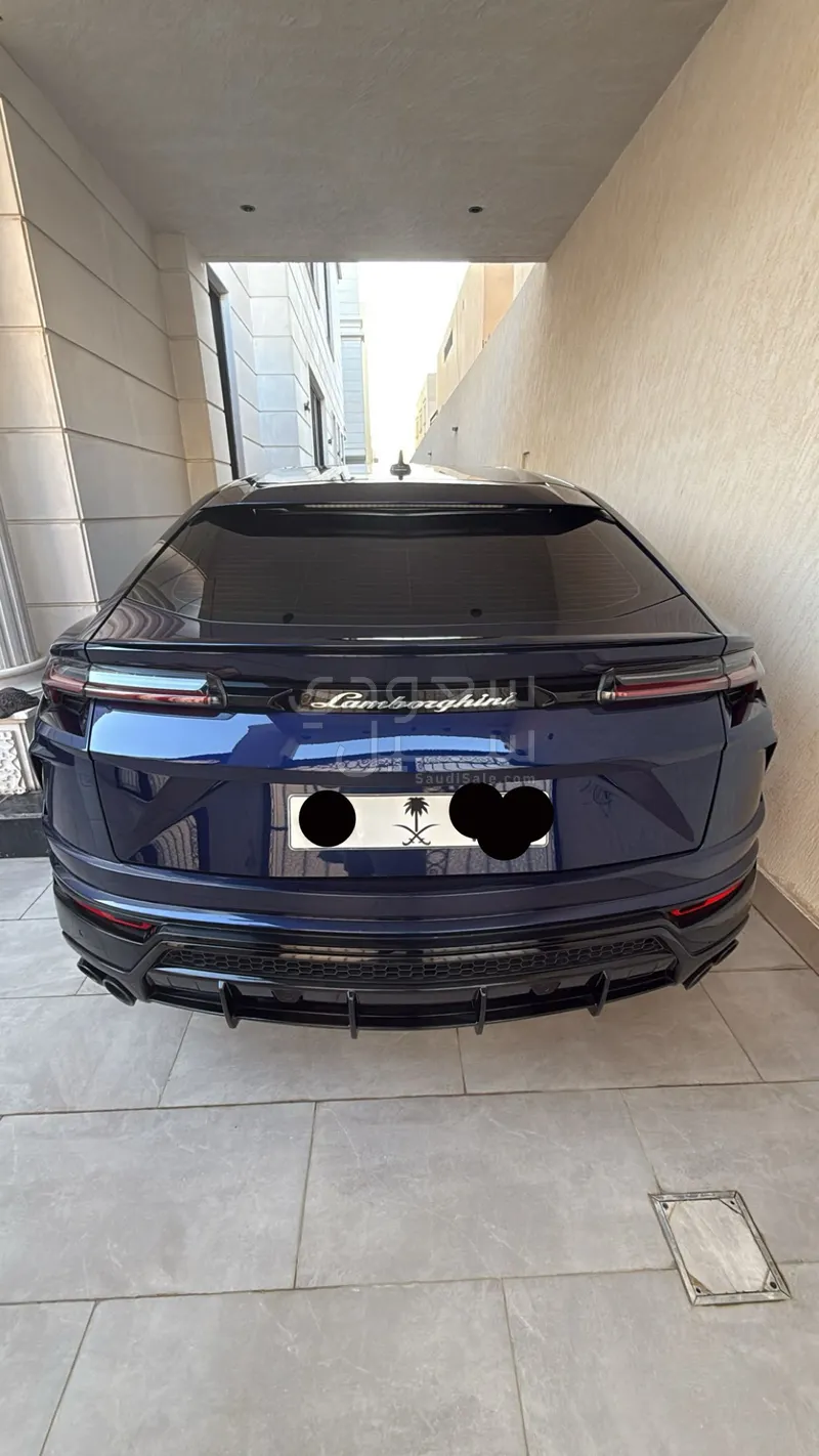 2022 لمبرجيني اوروس