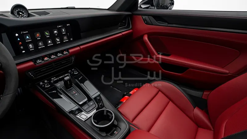 2026 بورش 911 كاريرا جي تي اس