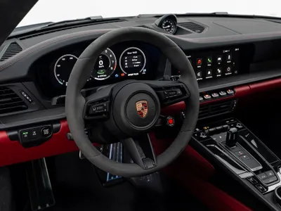 2026 بورش 911 كاريرا جي تي اس