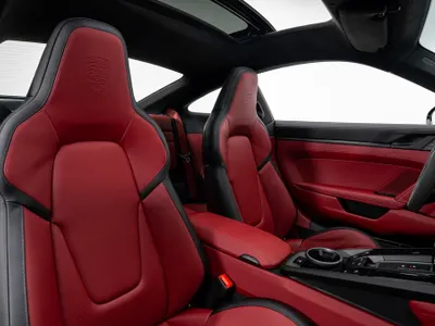 2026 بورش 911 كاريرا جي تي اس