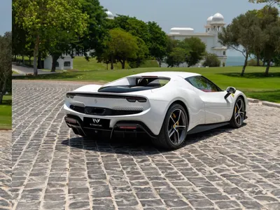 2023 فيراري جي تي بي 296