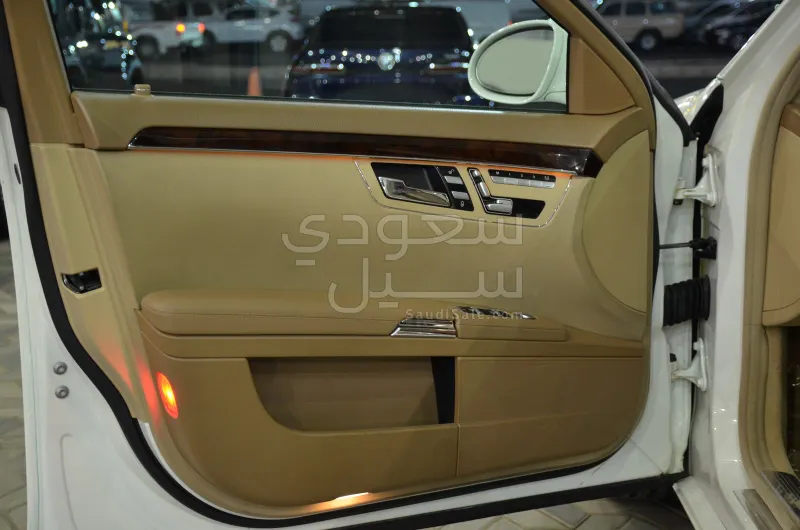 2009 مرسيدس - بنز إس 350
