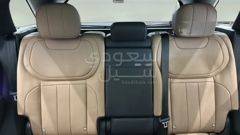 2025 لاند روفر رينج روفر سبورت اتش اس اي