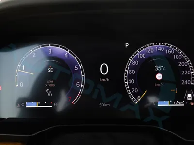 2025 جييب جراند شيروكي ساميت
