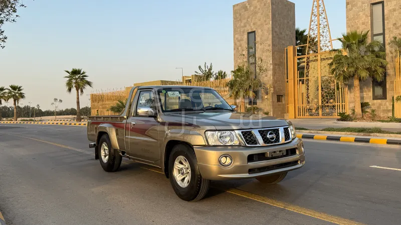 2014 نيسان باترول حوض