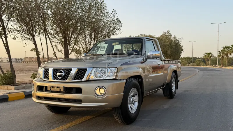 2014 نيسان باترول حوض