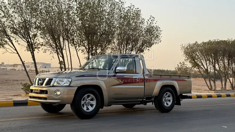 2014 نيسان باترول حوض