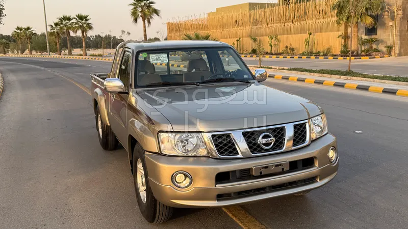 2014 نيسان باترول حوض