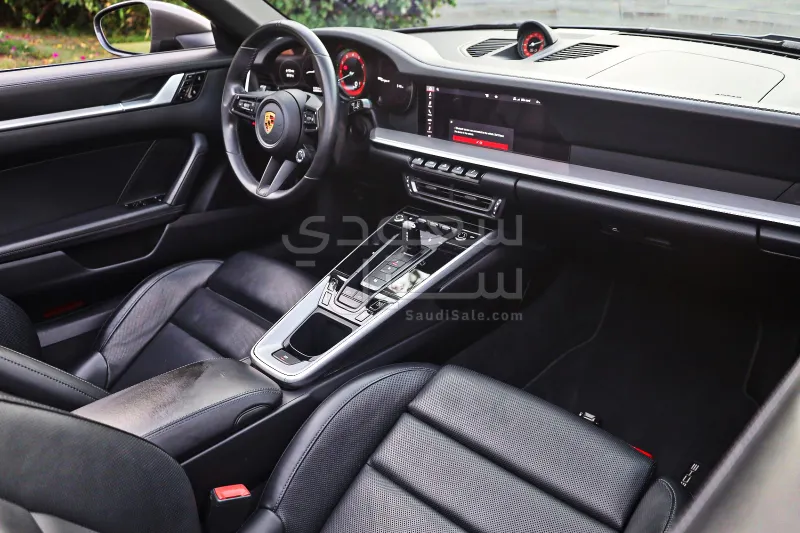 2021 بورش 911 تارجا4
