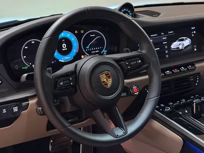 2025 بورش 911 كاريرا