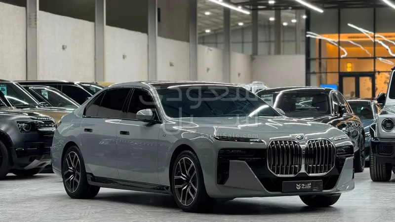 2024 بي ام دبليو الفئة السابعة 740 إل أي
