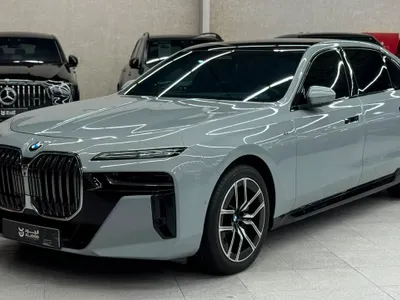 2024 بي ام دبليو الفئة السابعة 740 إل أي