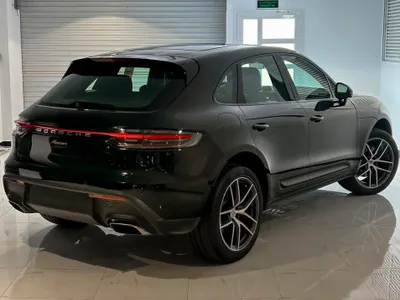 2025 بورش ماكان
