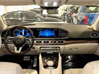 2023 مرسيدس - بنز جي إل إس 450