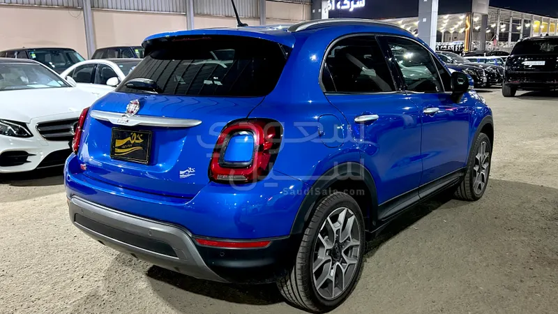 2022 فيات 500 اي لابريما