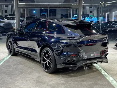 2025 استون مارتن دي بي اكس 707