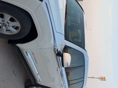 2025 تويوتا لاند كروزر جي اكس ار