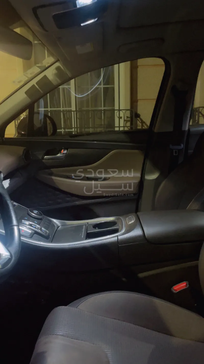 2021 هيونداي سانتا في
