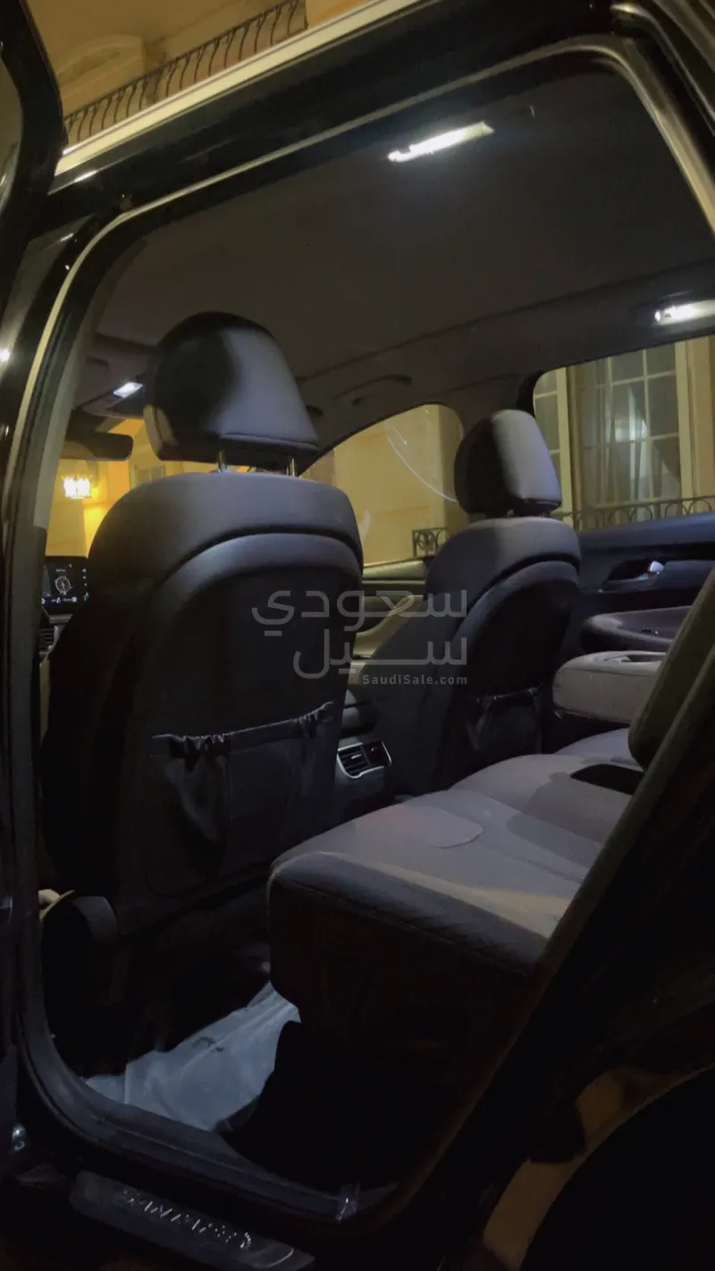 2021 هيونداي سانتا في